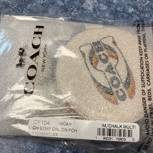 Coach circular coin Pouch/Coach stamp. New/tags - Picture 2 of 6